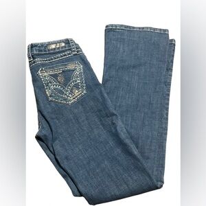Wrangler- Rock 47 - Low Rise sz 27x34 women’s jeans